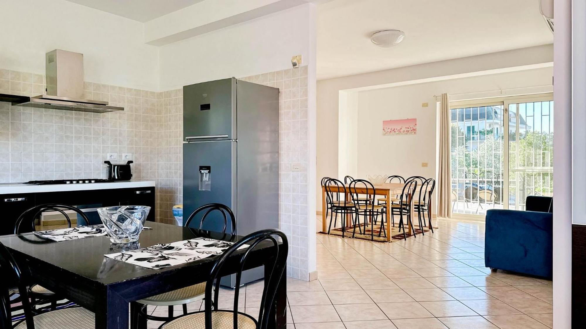 Livingapple Apartment สกาอูรี ภายนอก รูปภาพ